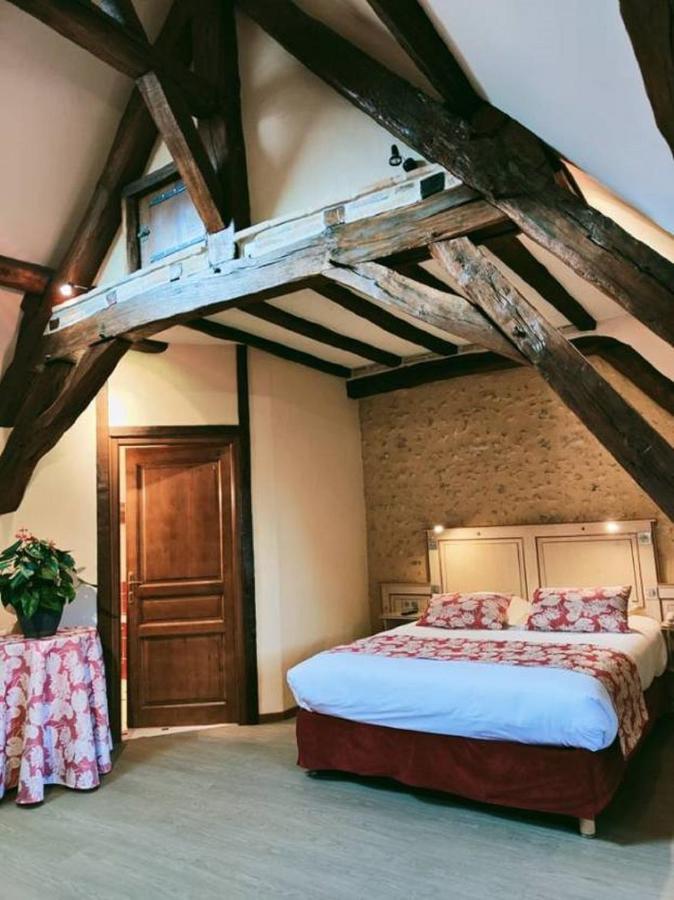 La Chaumiere Hotel Aubigny-sur-Nere Luaran gambar