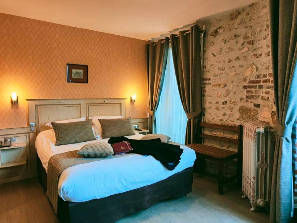 La Chaumiere Hotel Aubigny-sur-Nere Luaran gambar