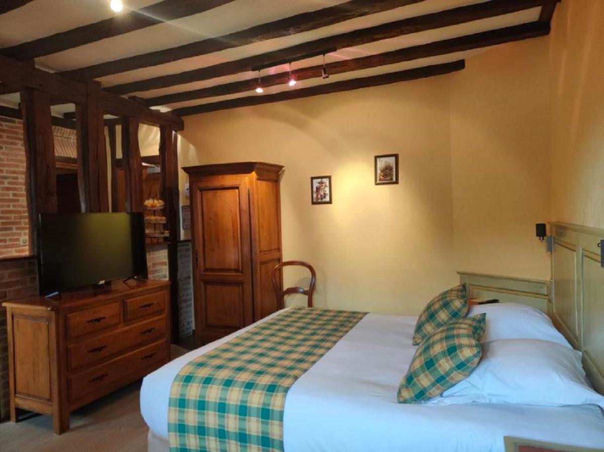 La Chaumiere Hotel Aubigny-sur-Nere Luaran gambar