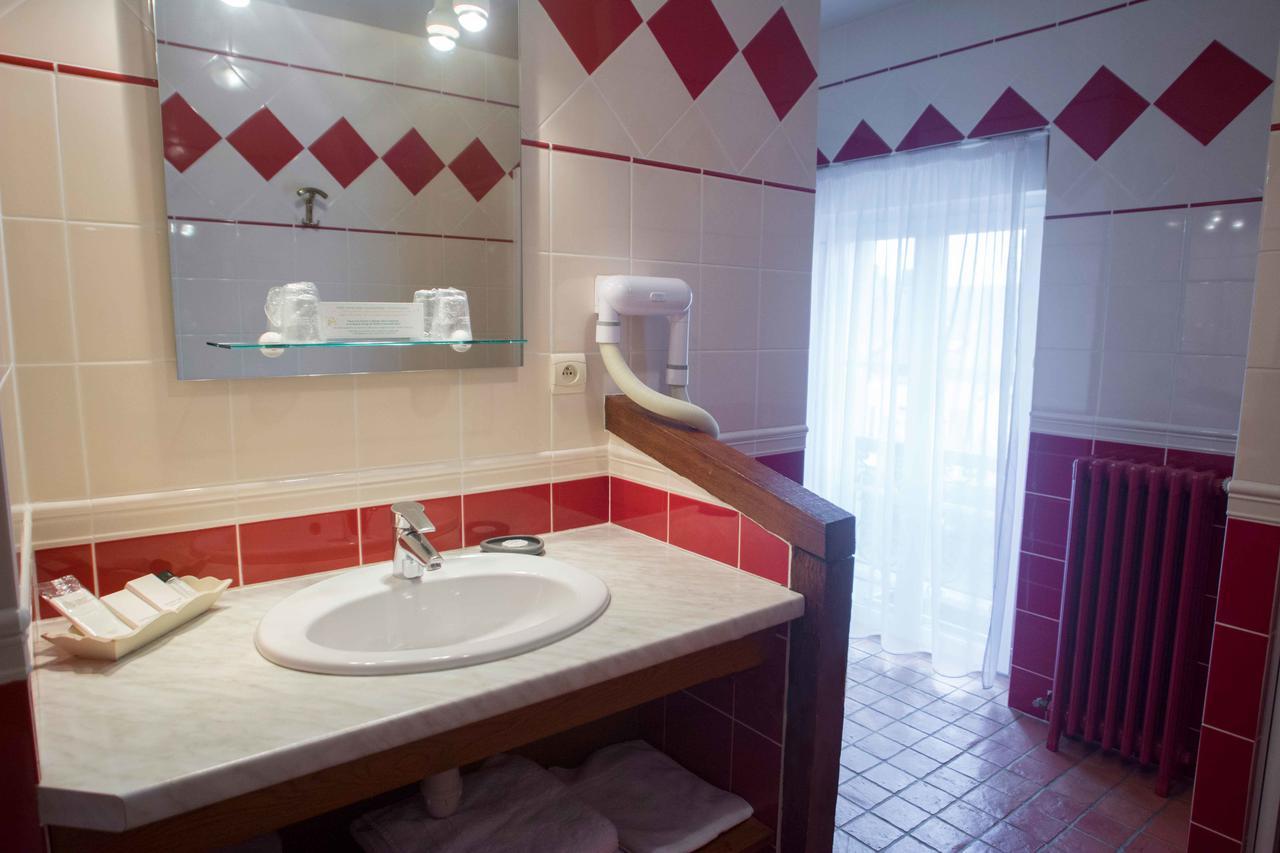 La Chaumiere Hotel Aubigny-sur-Nere Luaran gambar